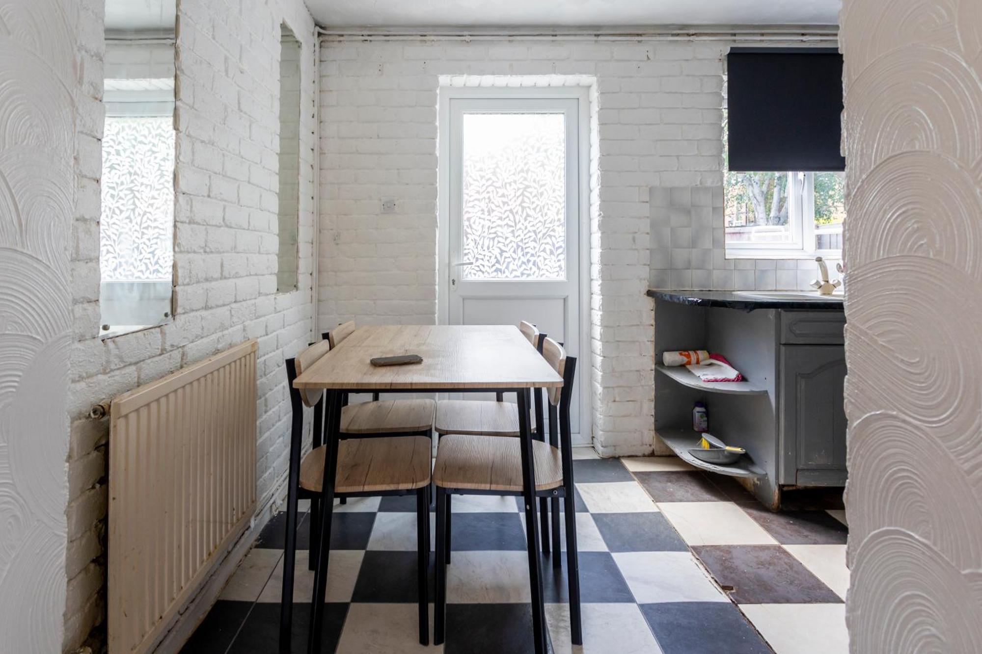 Cosy Home By Excel Centre & City Airport Лондон Экстерьер фото