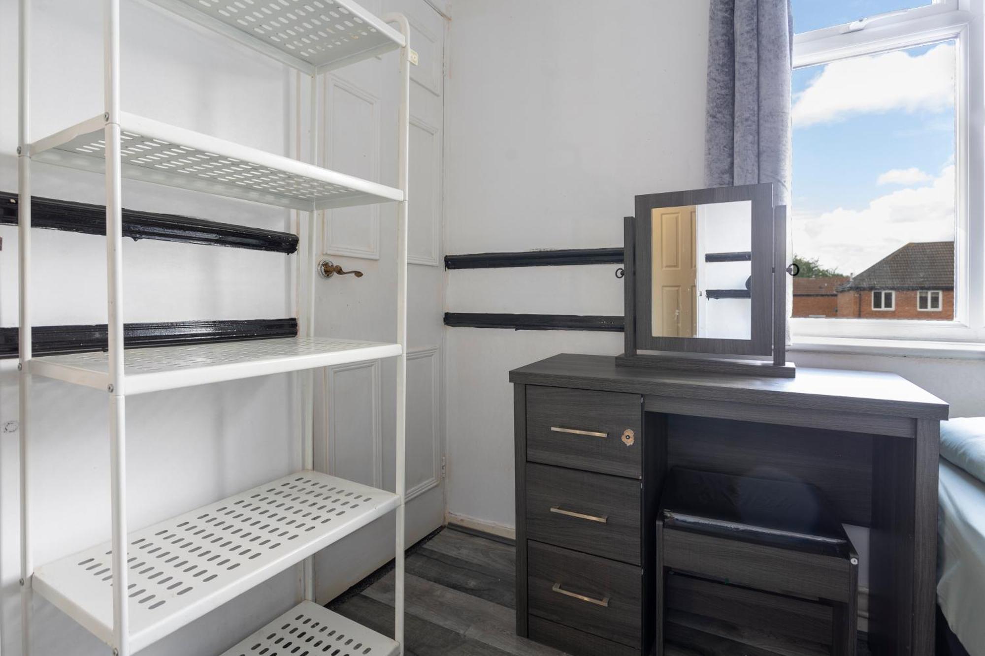 Cosy Home By Excel Centre & City Airport Лондон Экстерьер фото